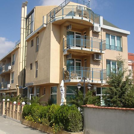 Hotel Riviera Ravda Buitenkant foto