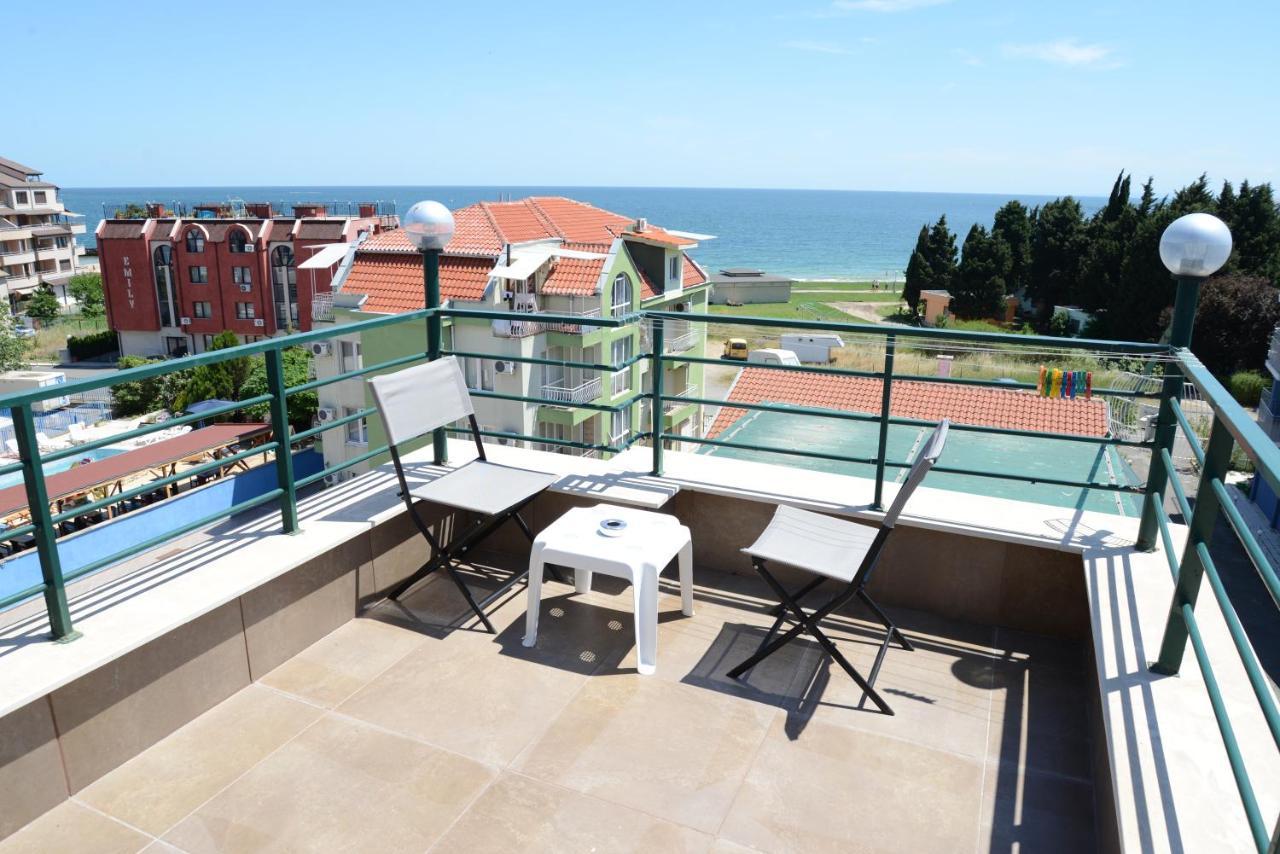 Hotel Riviera Ravda Buitenkant foto