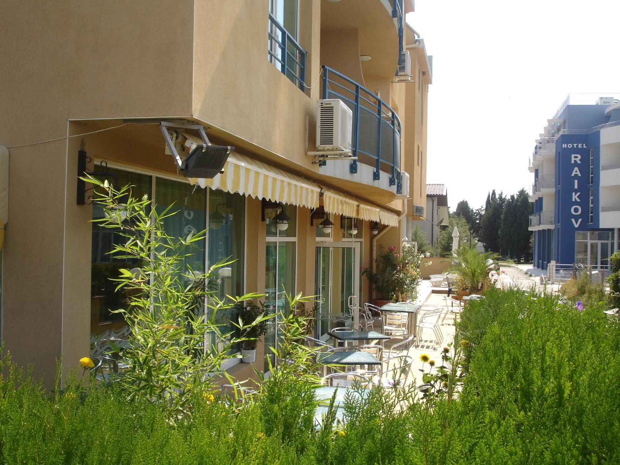 Hotel Riviera Ravda Buitenkant foto